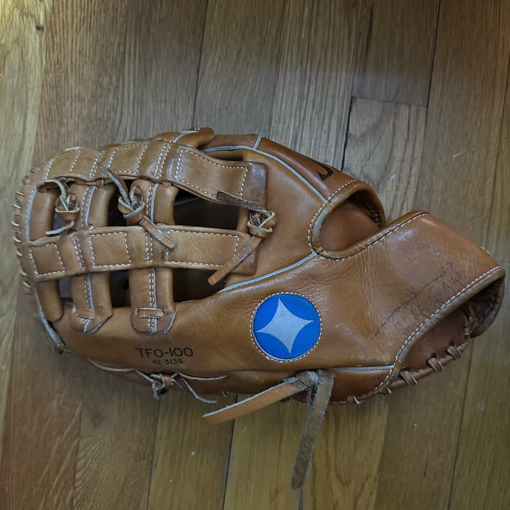 Vintage Spalding Supreme Pro TFI-100 42 3156 Lefty Glove Baseball